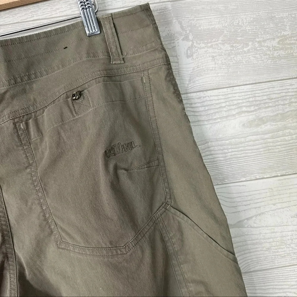 Kuhl Men’s Vintage Patina Dyed Shorts Army Green Size 38